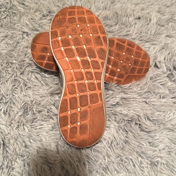 Adidas running shoes - Picture 7 of 7